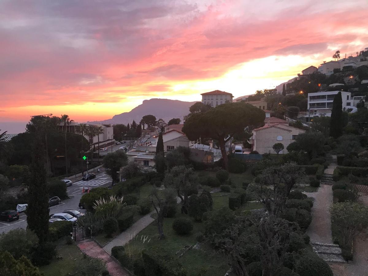 Charmant 2 Pieces Vue Sur Mer Et Monte-Carlo A Roquebrune Cap Martin Exteriör bild